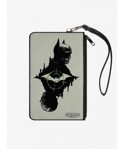 DC Comics The Batman Movie Batman and Riddler Poses and Logos Cityscape Canvas Zip Clutch Wallet $6.48 Wallets